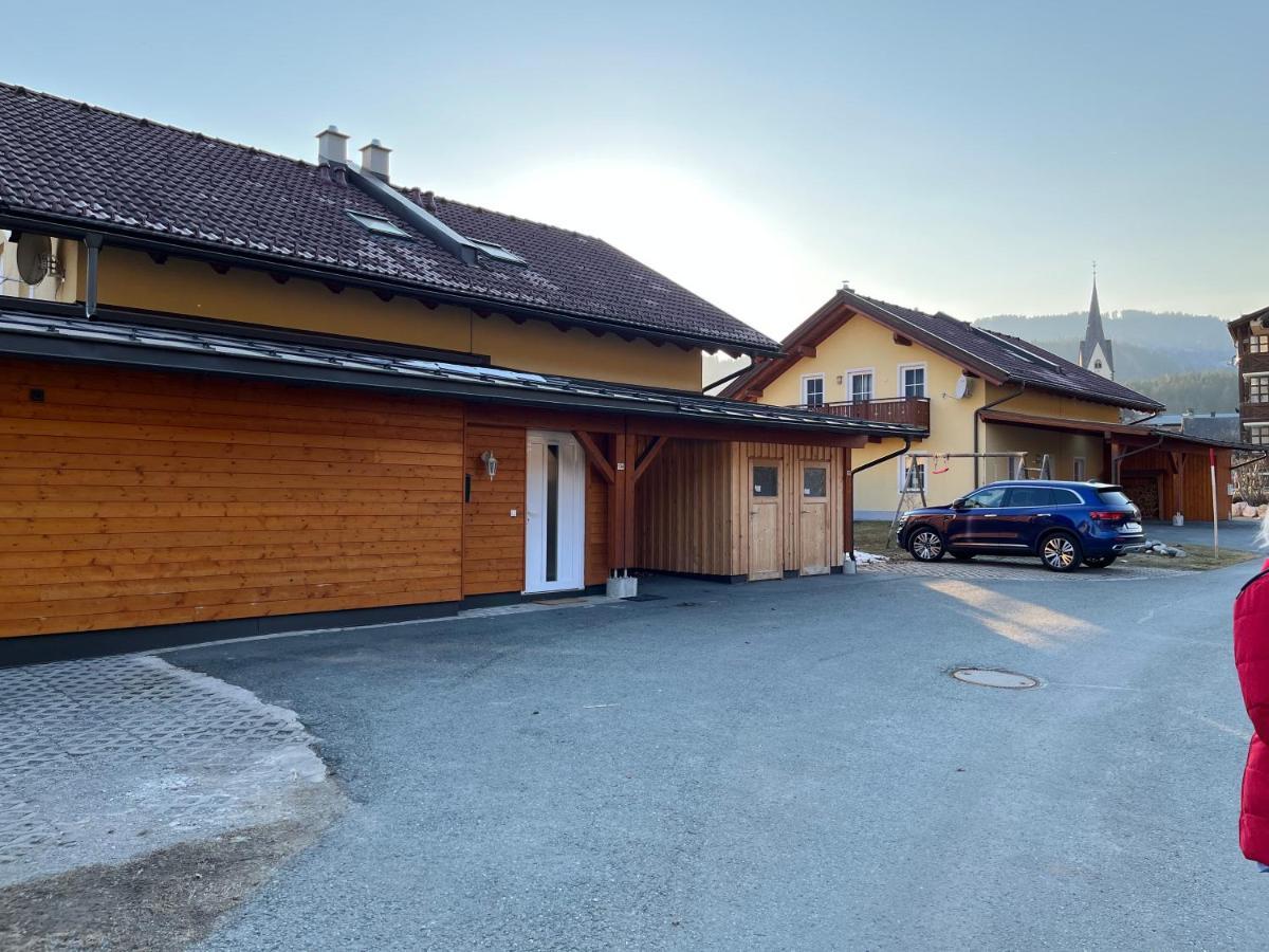 Sonnenchalet Mit Sauna Kotschach-Mauthen Exterior photo